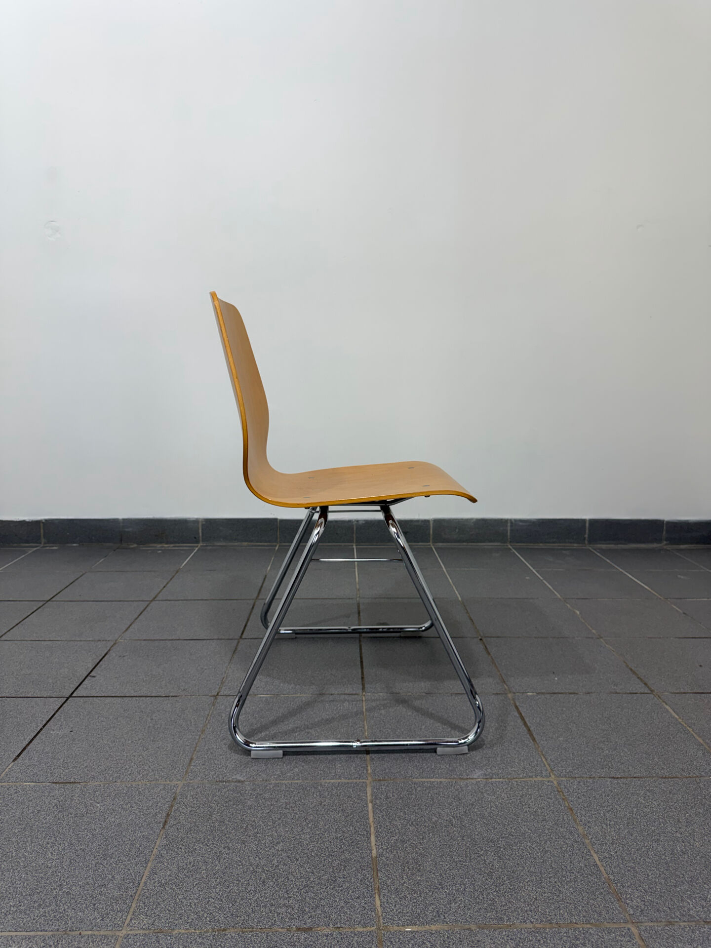Vintage Casala chair – bent beech – chrome sled base