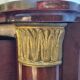 Commode style Louis XVI placage en acajou