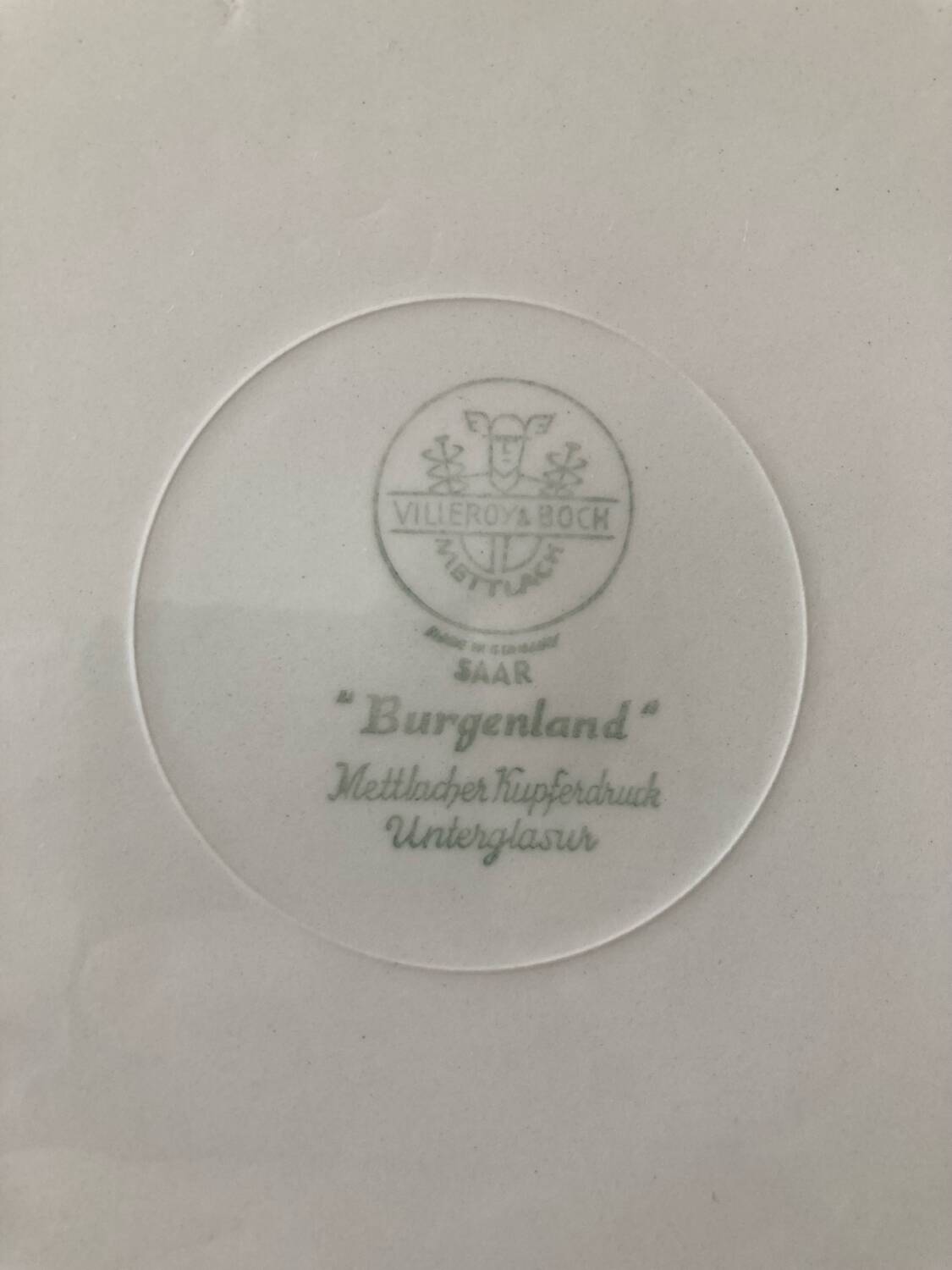 Large Round Dish Villeroy and Boch Burgenland blue