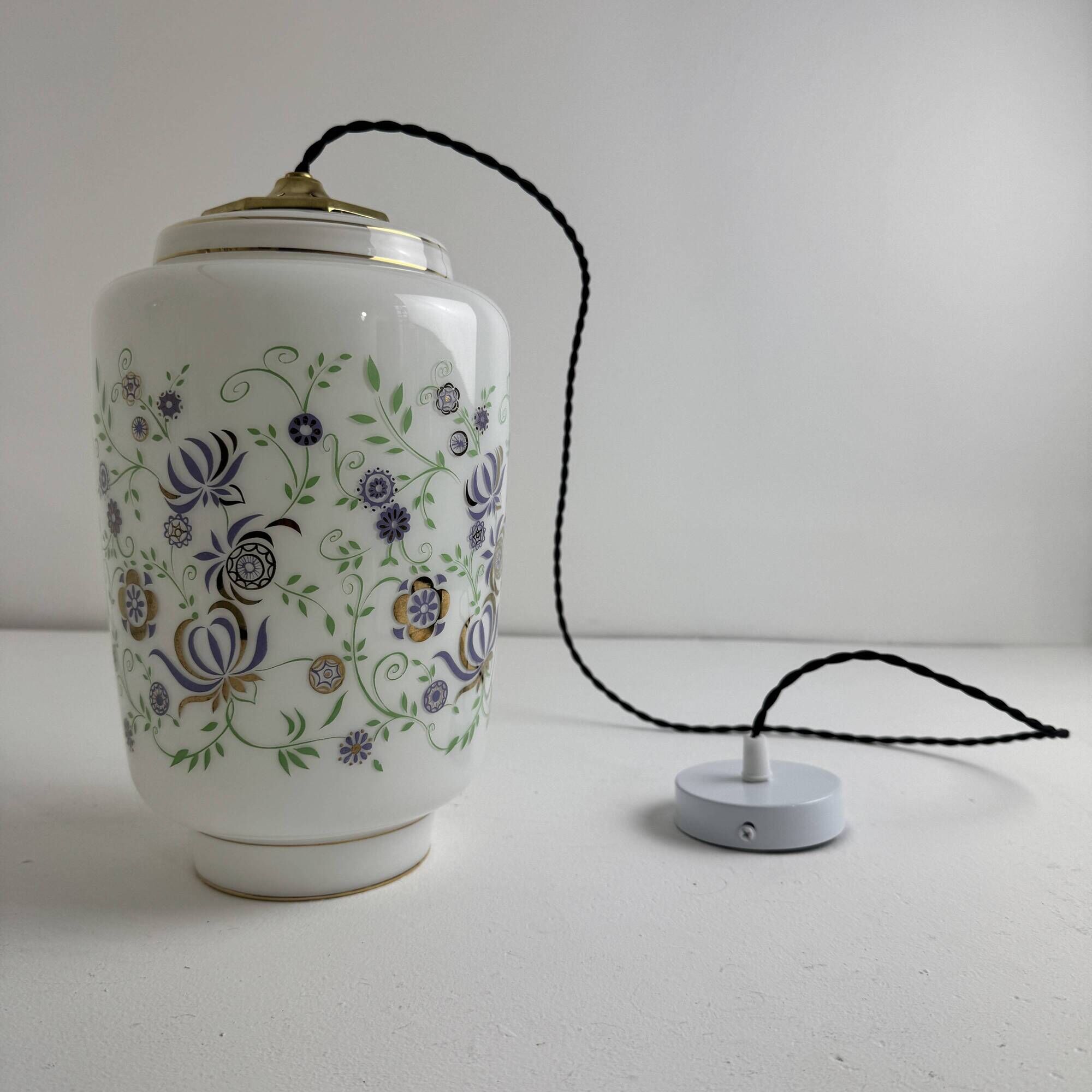 Ancienne grande suspension en opaline 1970 vintage