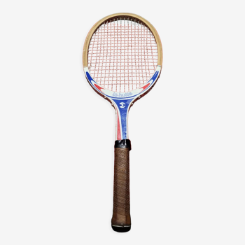 Tennis racket