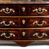Regency chest of drawers