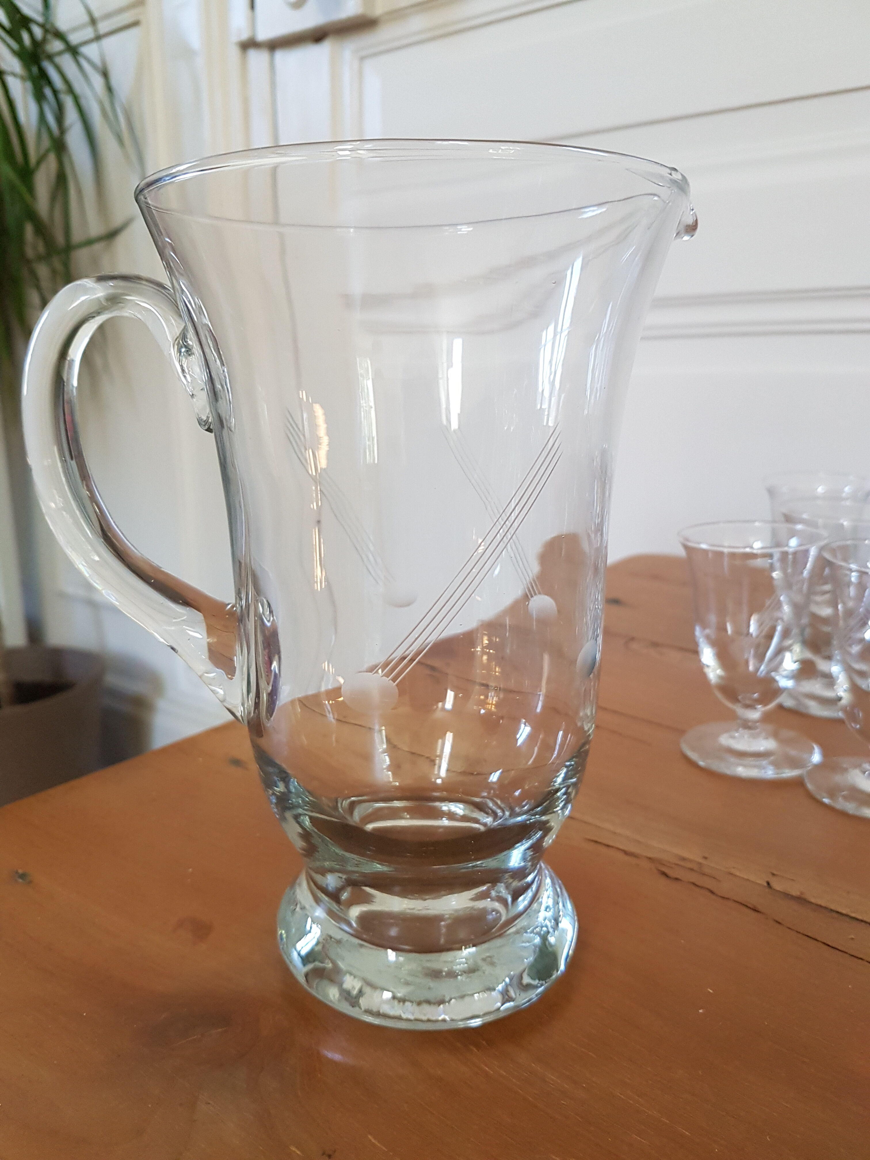 Service verres, carafe et pichet 33 pièces
