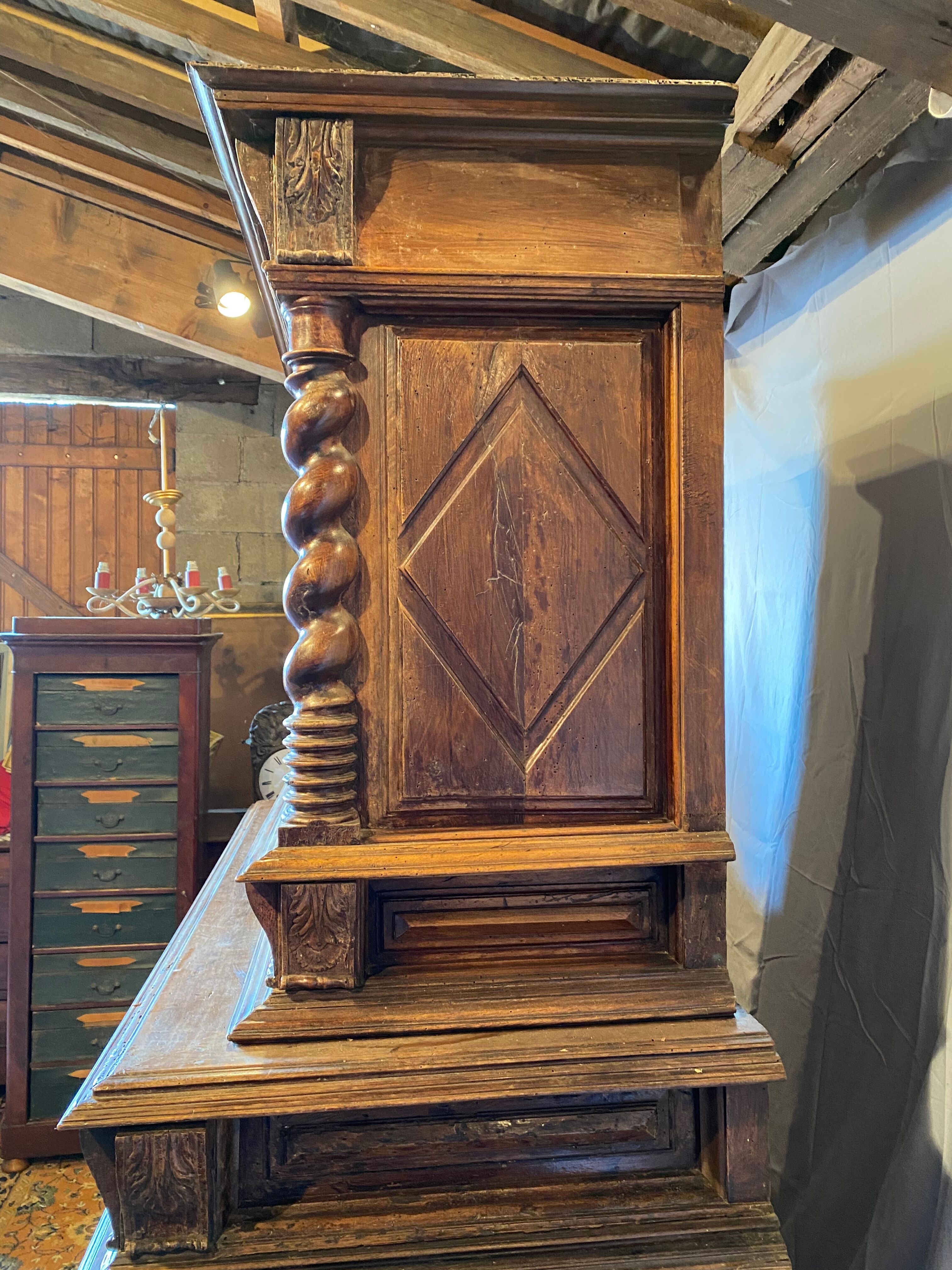 Louis XIII slimmed-down buffet