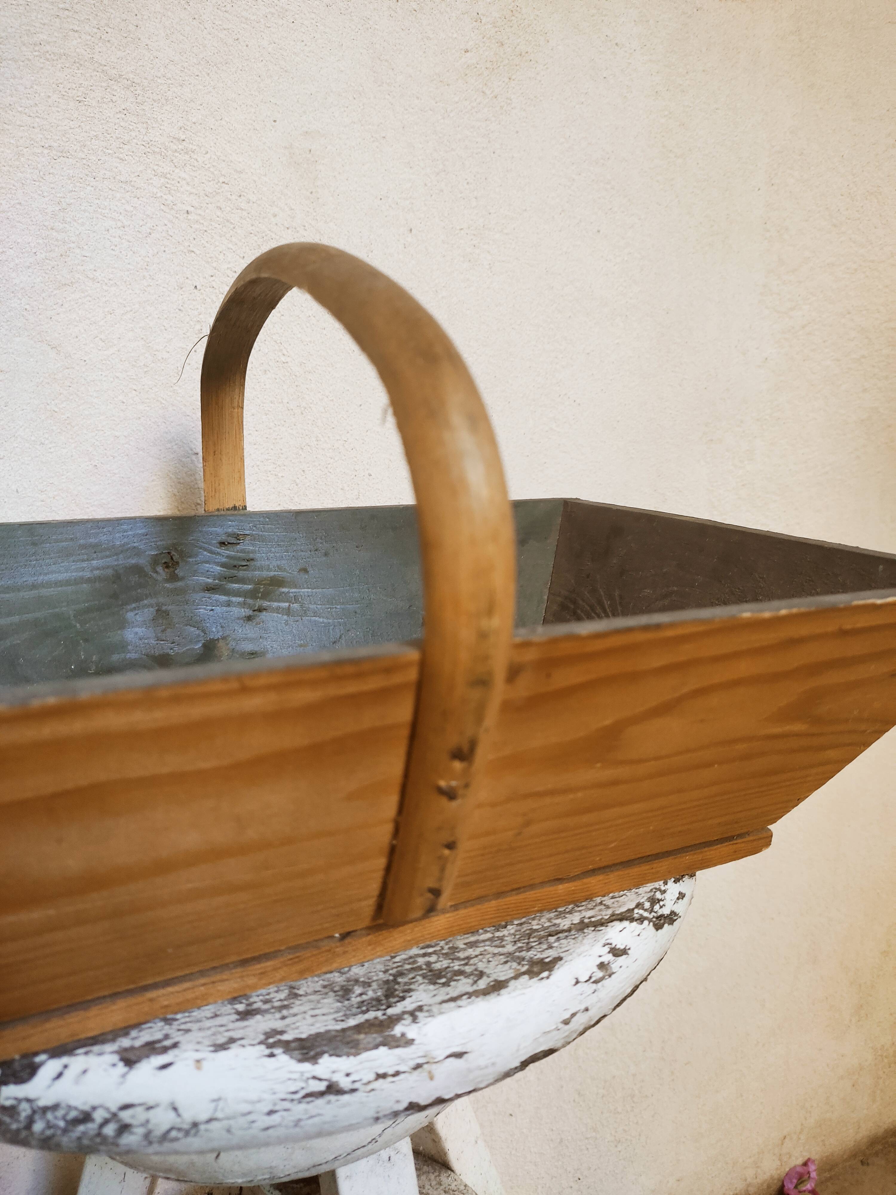 Wooden picking basket