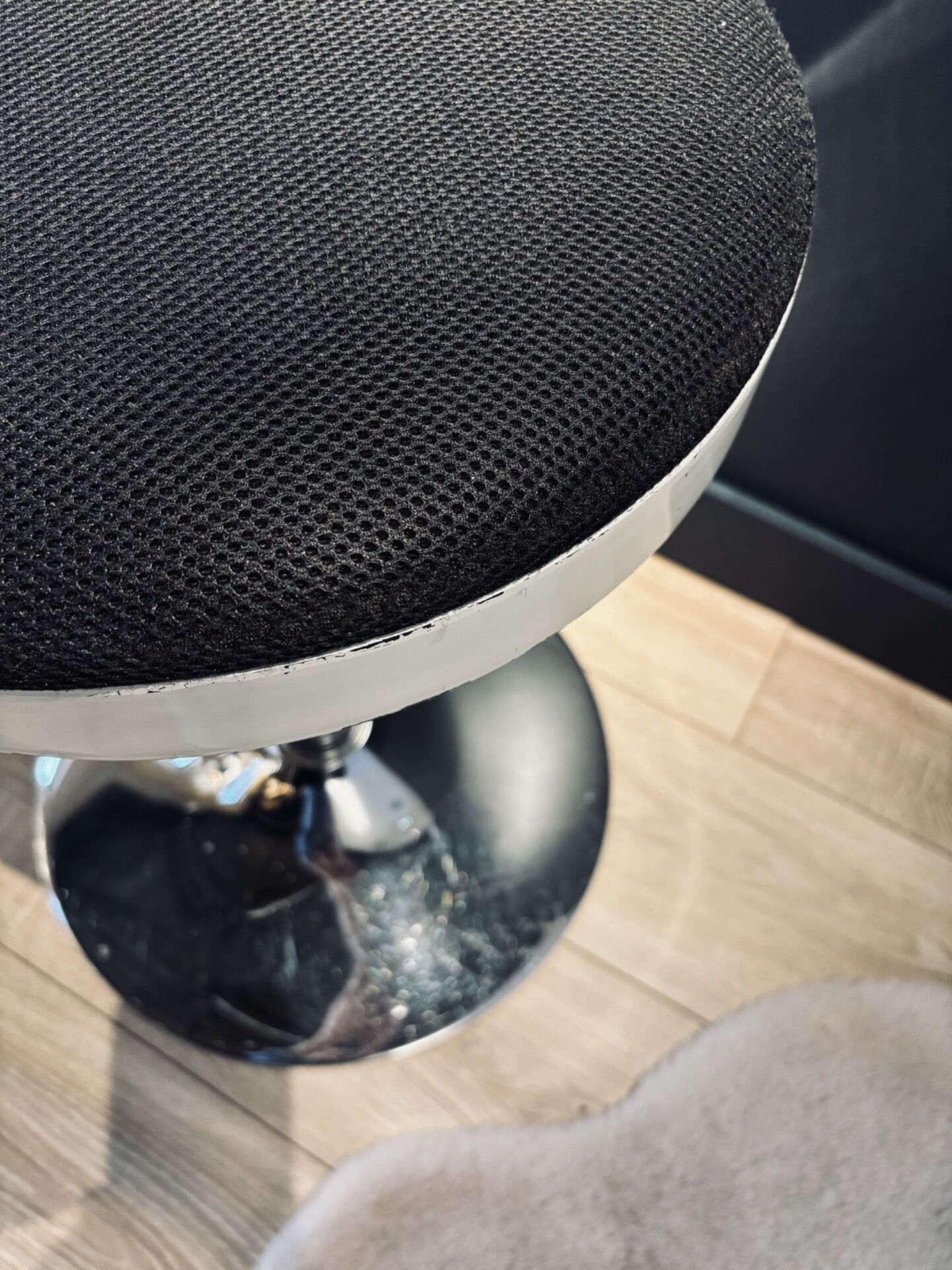 Vintage tulip foot stool