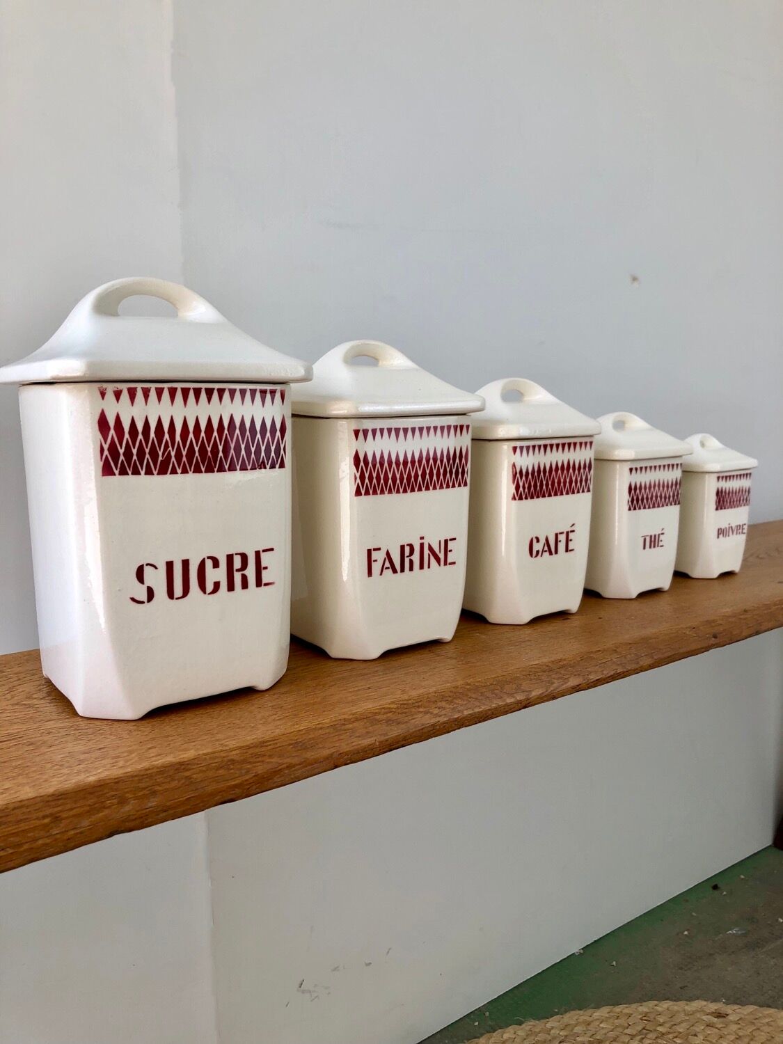 Set of 5 pink spice pots