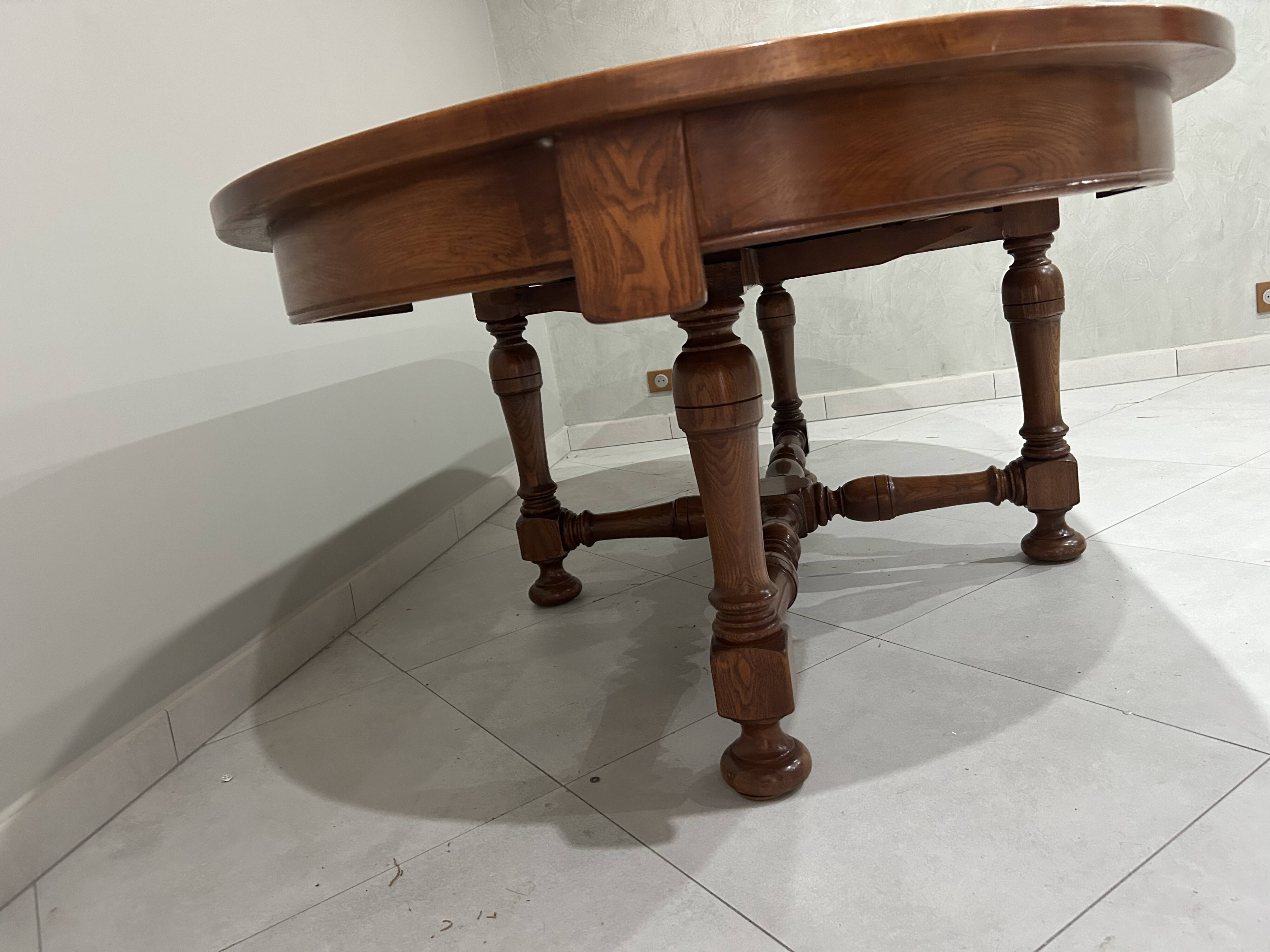 Table with extensions