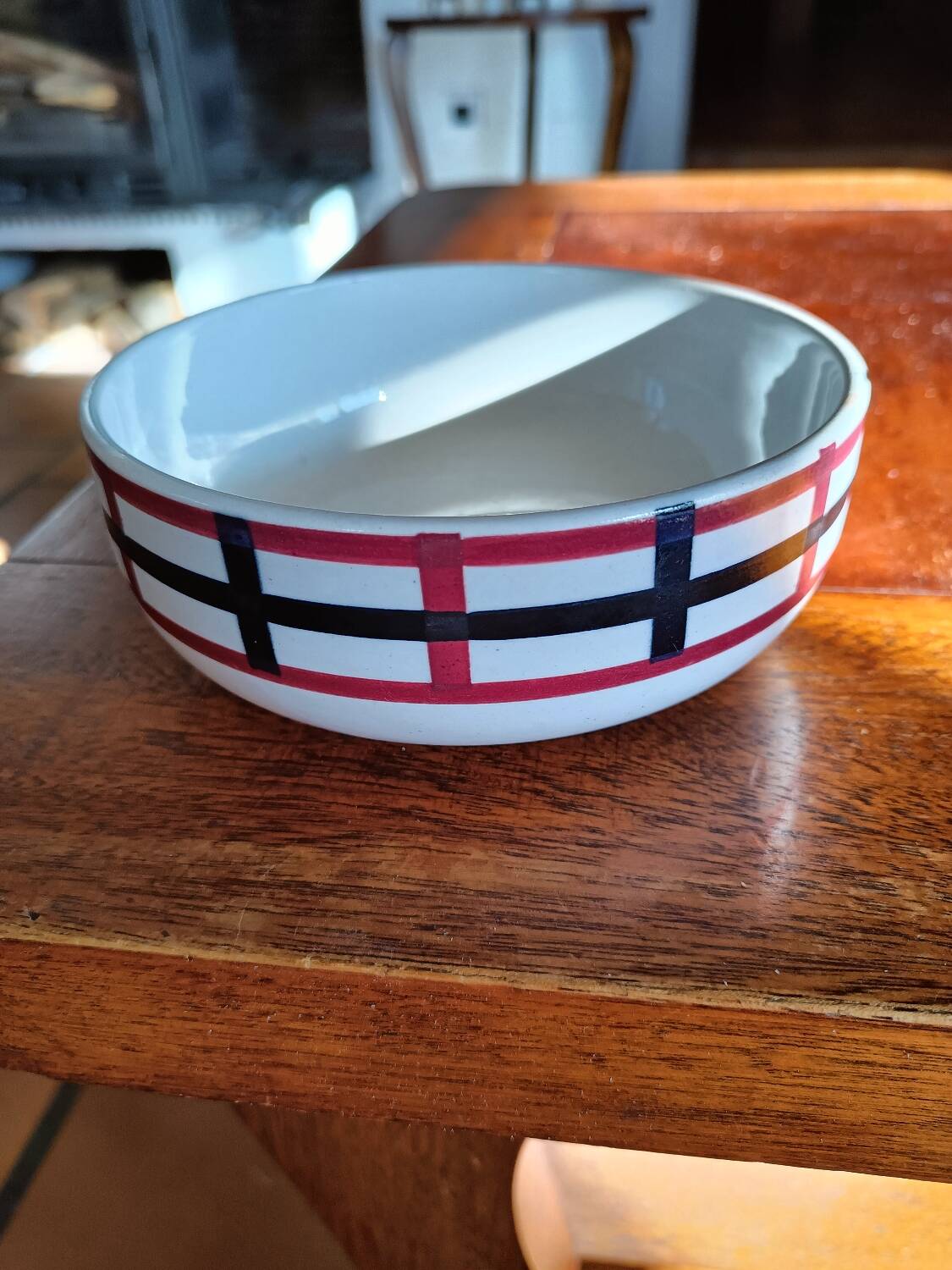 Basque porcelain bowl