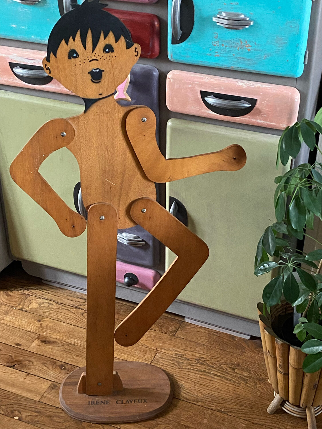 Vintage showcase mannequin