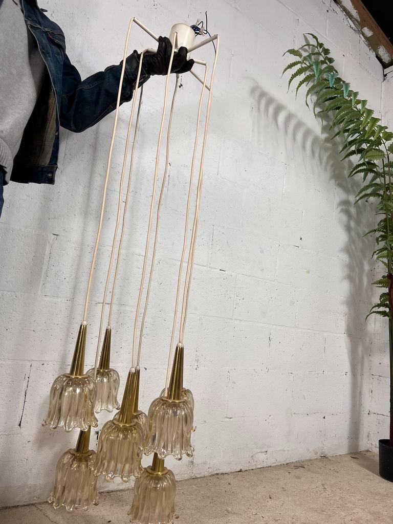 Vintage chandelier with 8 points light