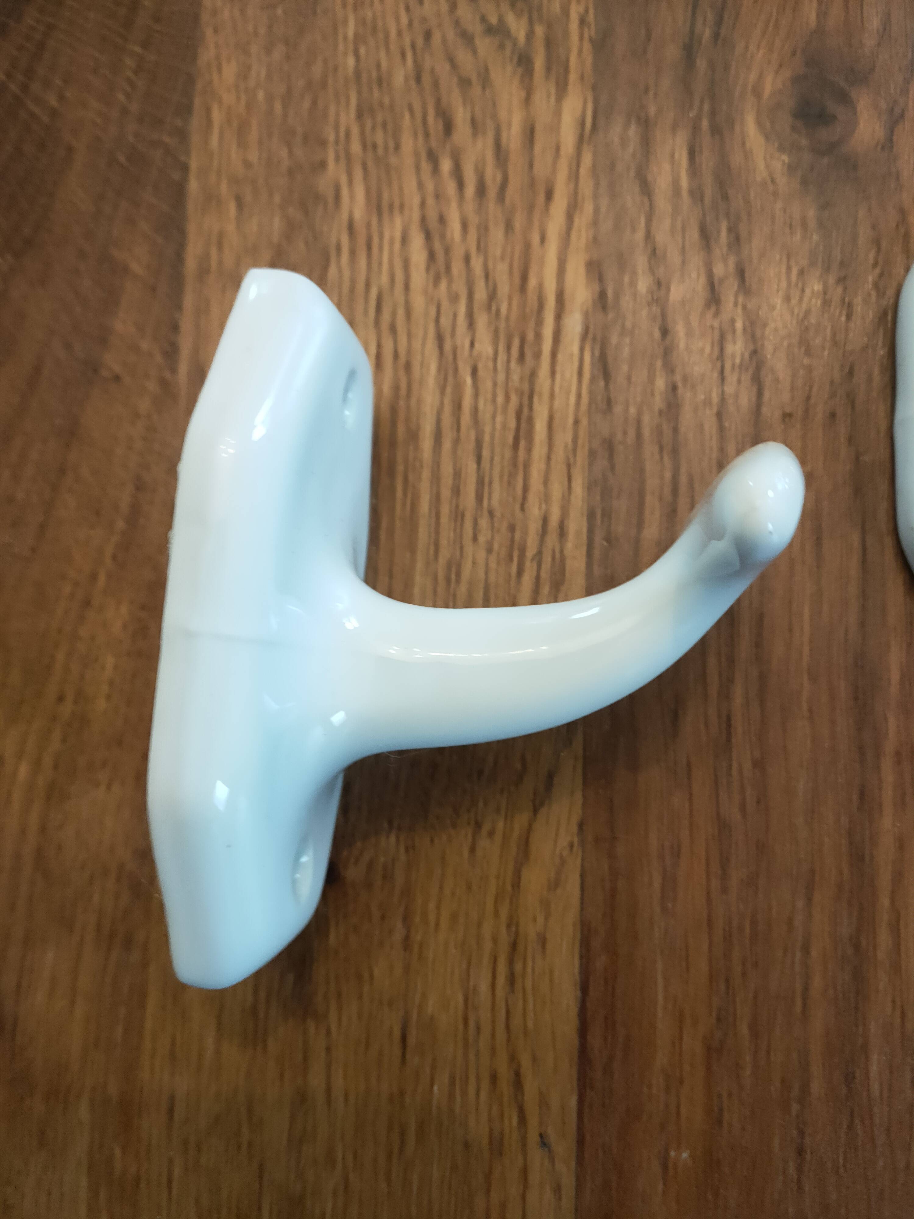 set of 4 porcelain bathroom hooks