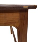 Table basse scandinave en teck massif par Yngvar Sandström - 1960