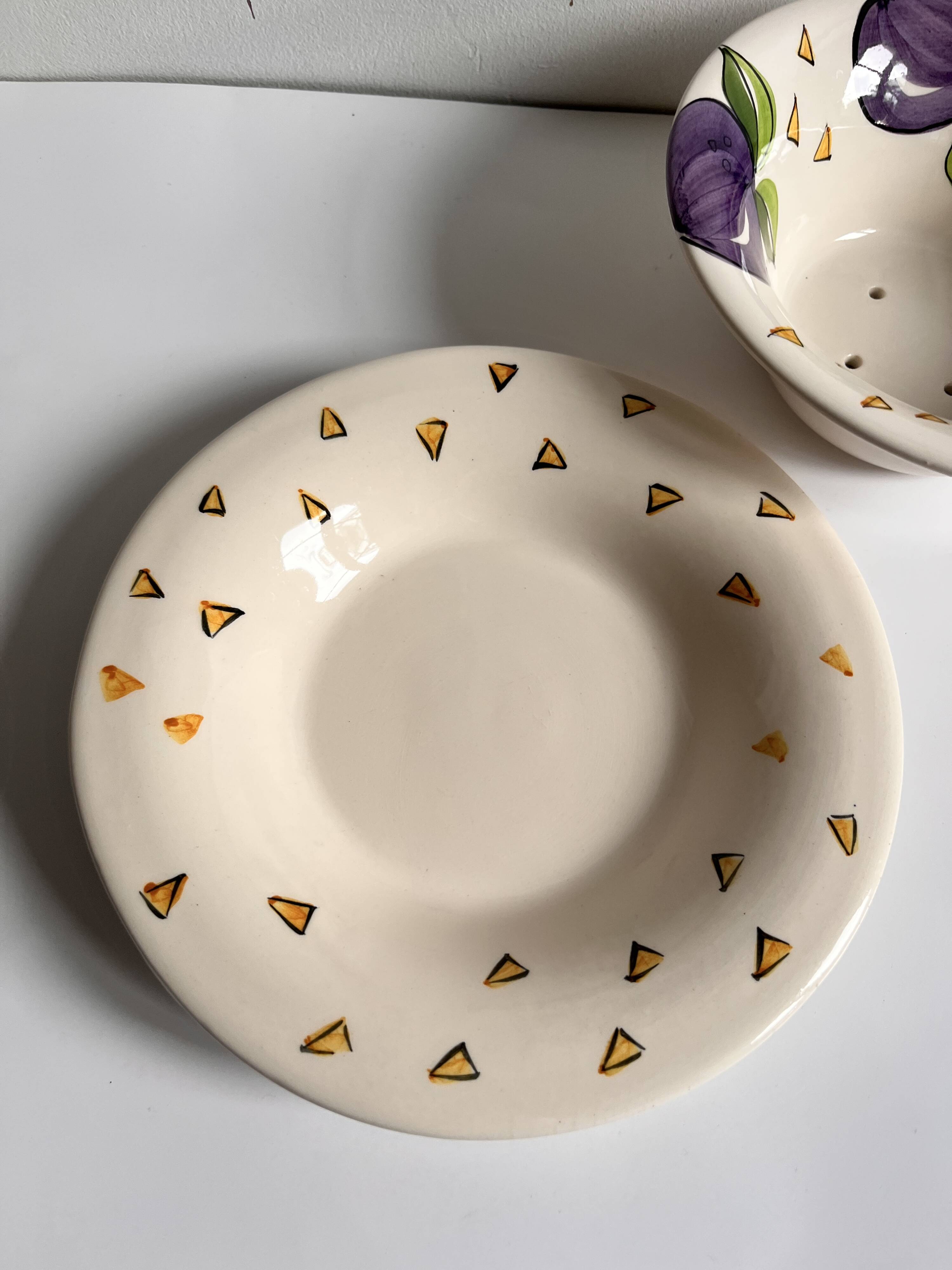 Ceramic colander