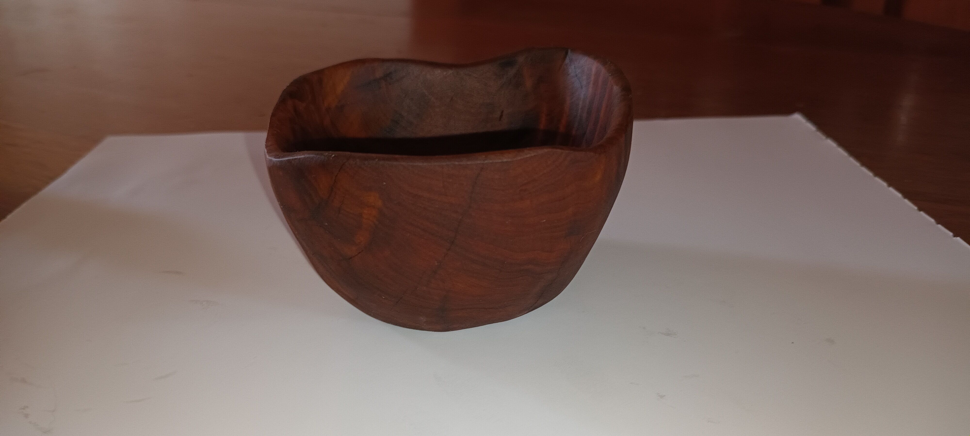 Olive wood cups