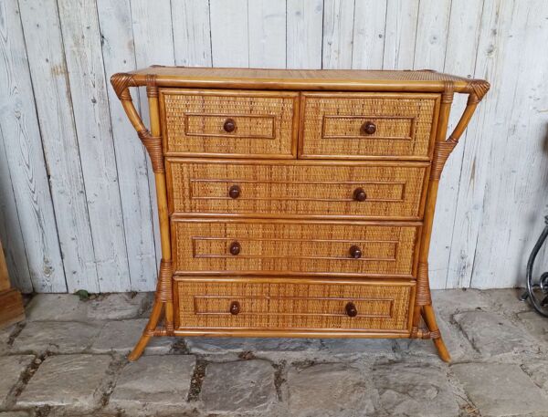 Commode en rotin