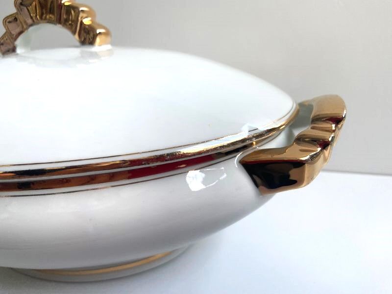 Soup Tureen Vegetable Dish Serving Plate Centrepiece Fine Porcelain Unmarked