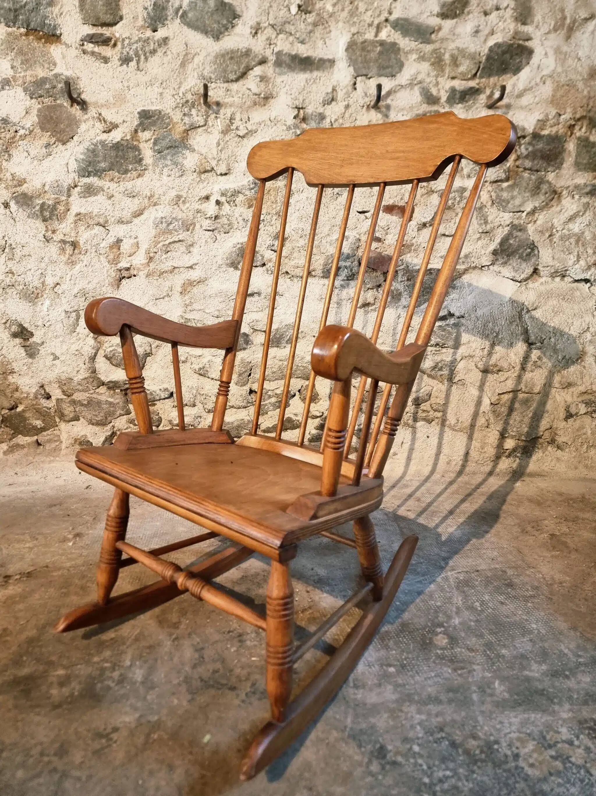 Vintage French Beech Rocking Chair – Mid-20th Century Windsor Style