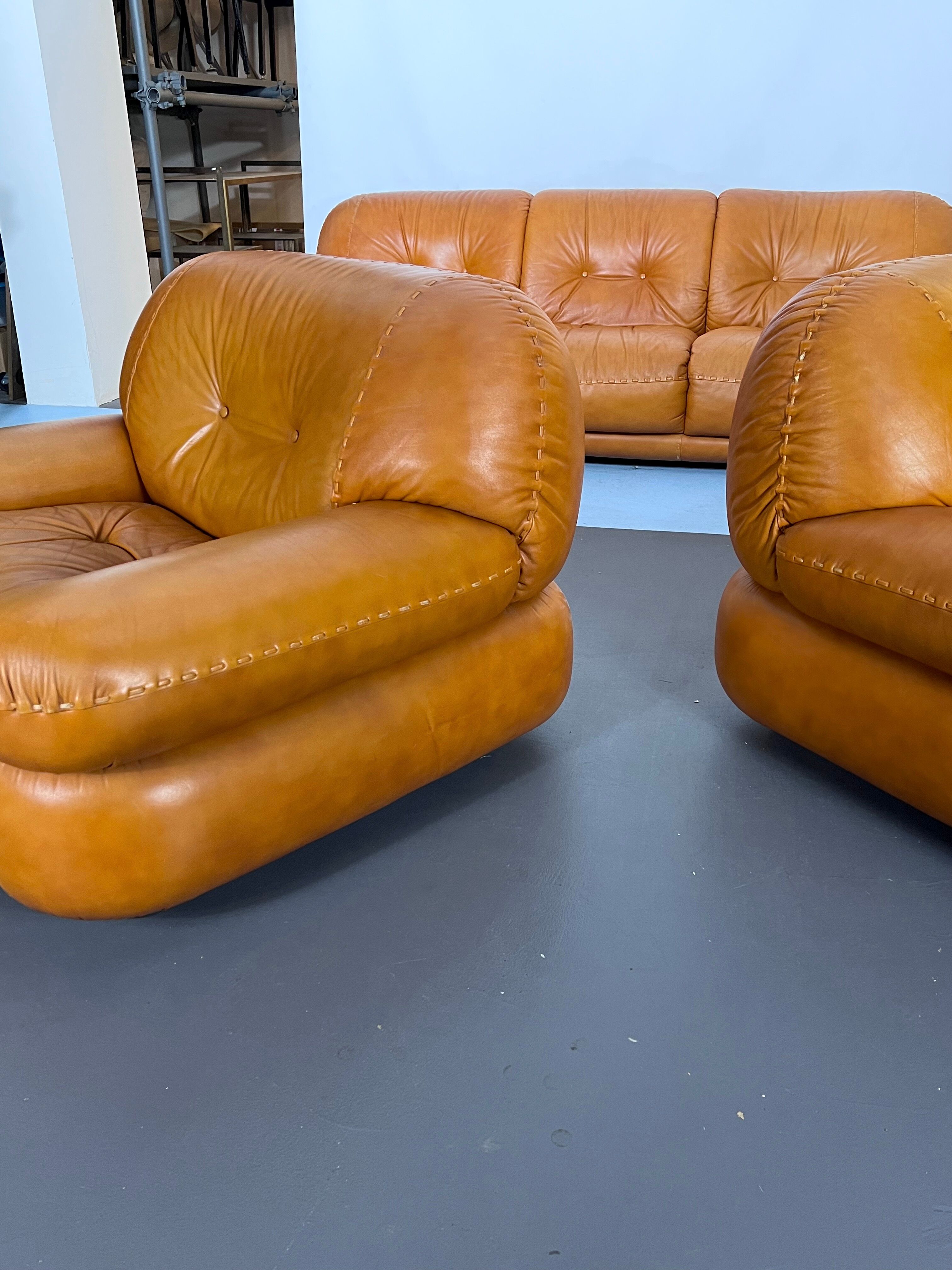 Sofa set in cognac leather by Sapporo for Mobil Girgi,  Italy 1970s