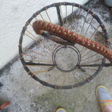 Porte parapluie scoubidou fer forge 1960