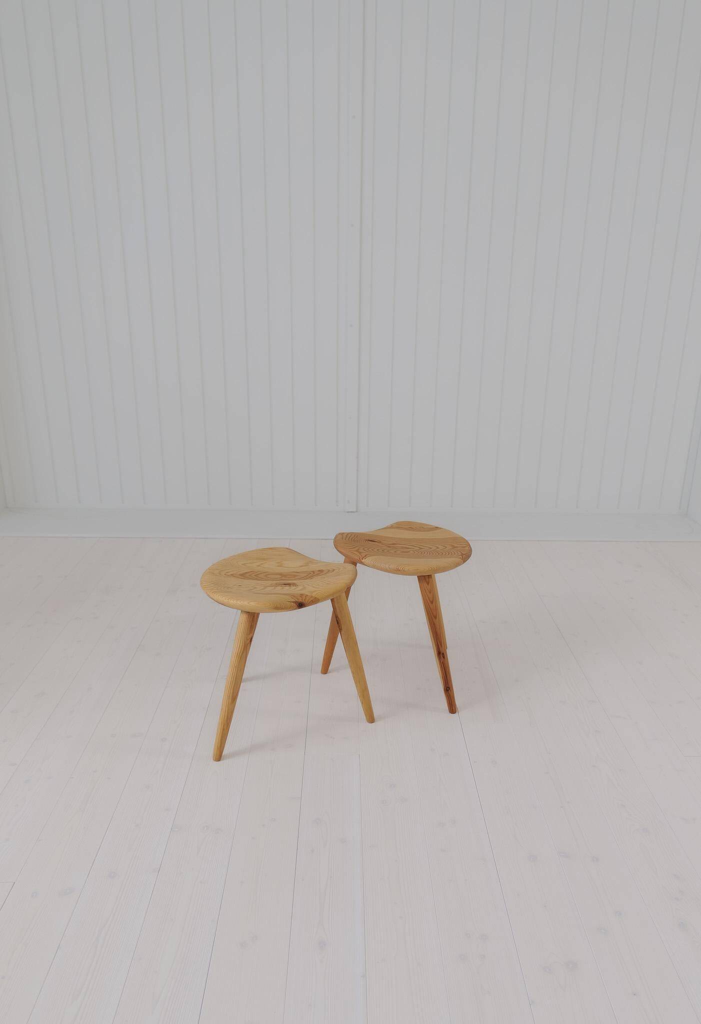 Pair of sculptural mid-century stools in pine by Norsk Husflid 1960s Norway