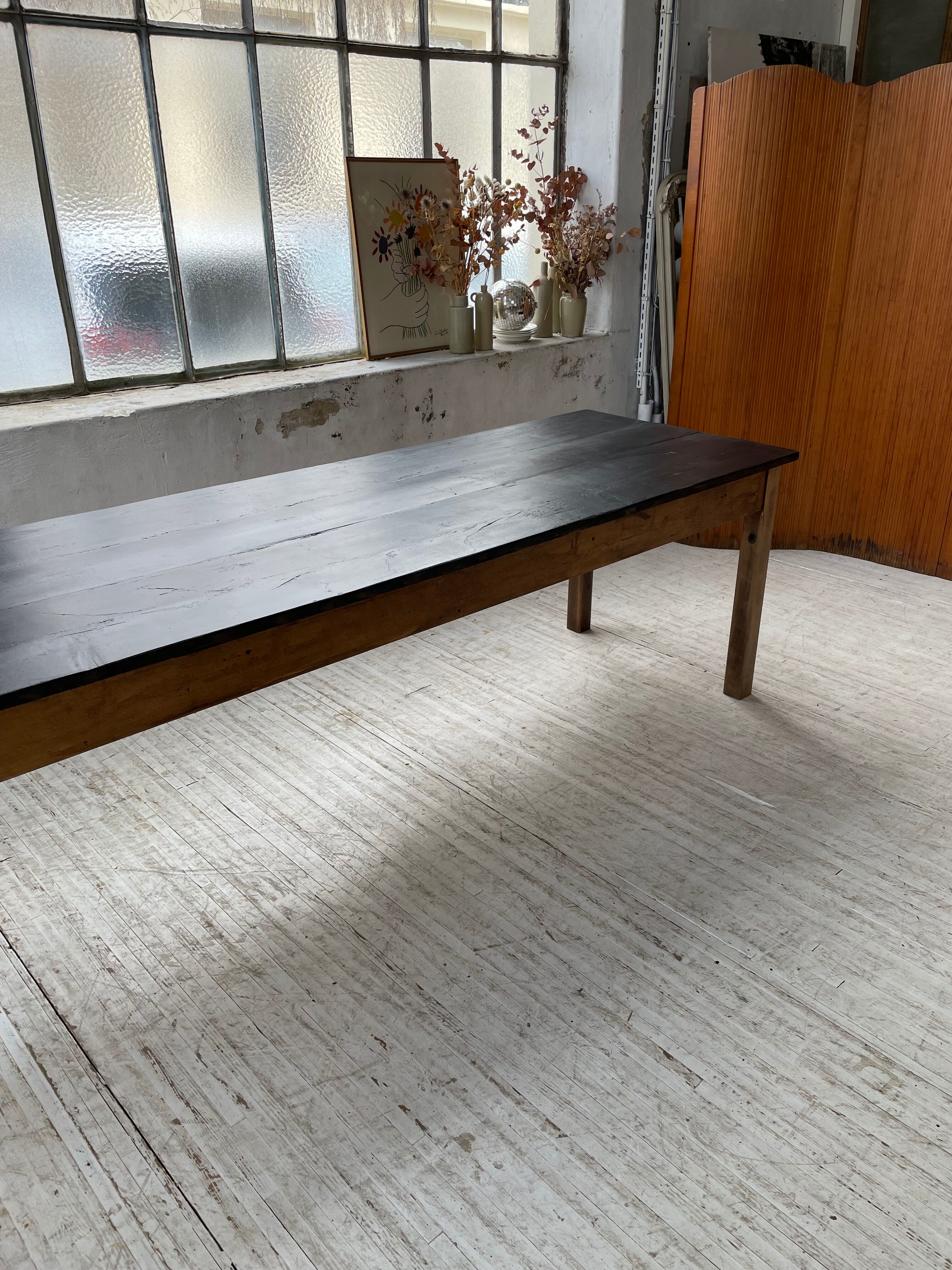 Black pine farm table 250 cm