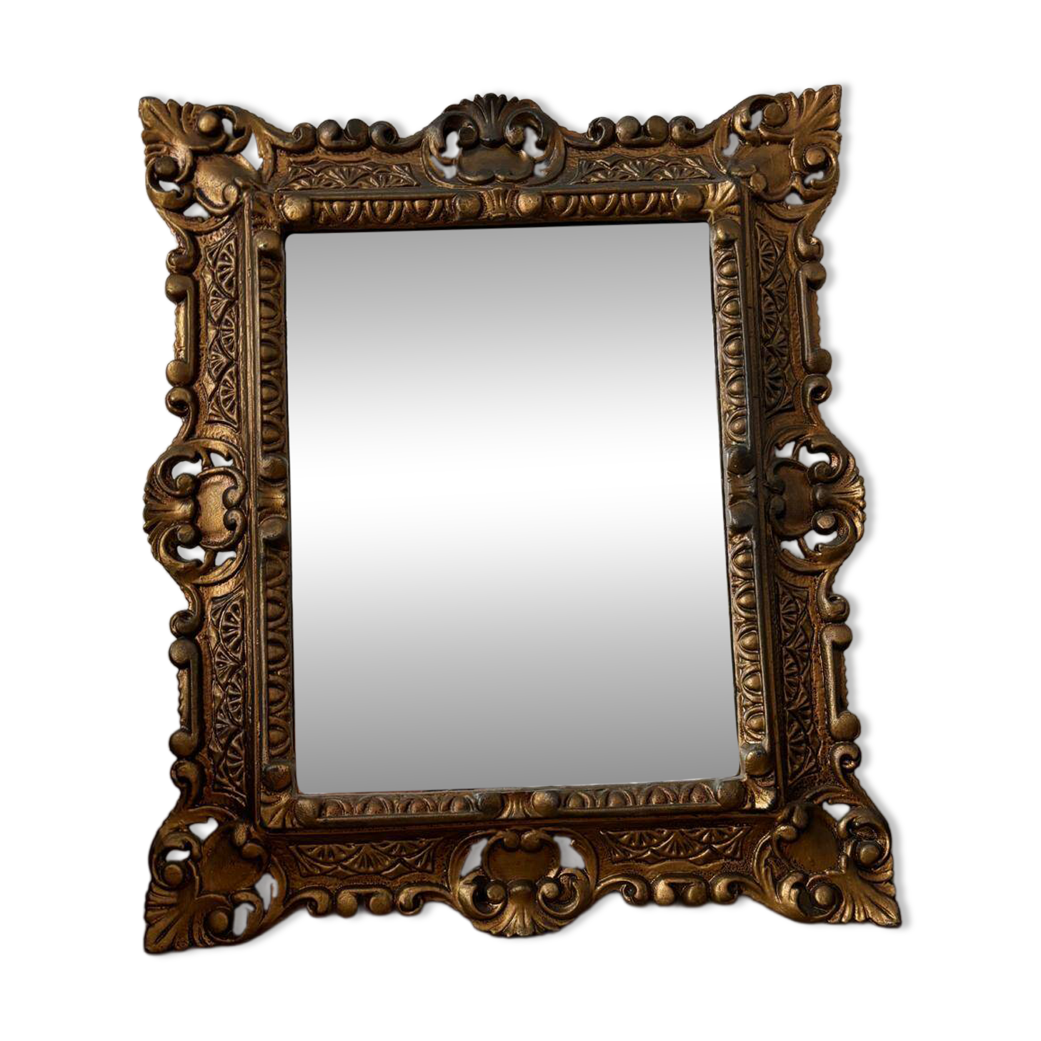 Golden mirror