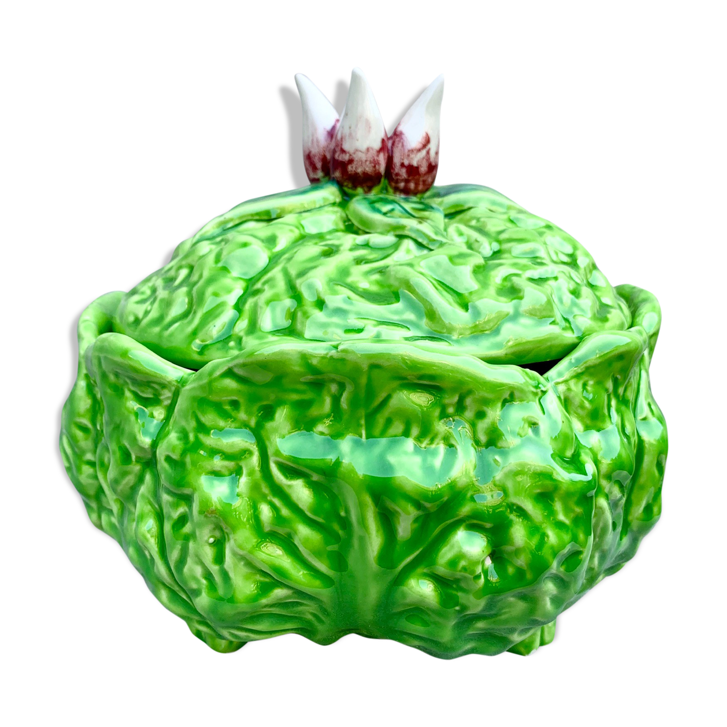 Soupière salad and radishes