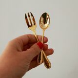 Golden cake cutlery service