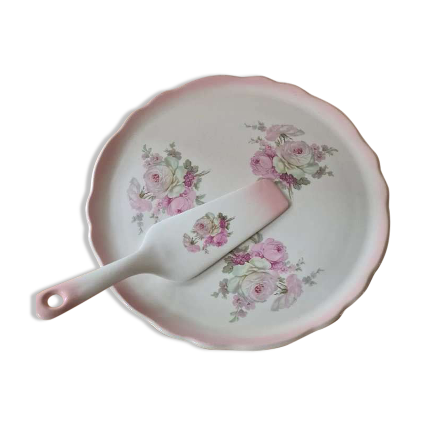 Antique pie dish in English earthenware