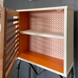 Wall cabinet