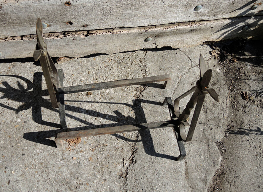 Former forged iron chimney set (9 pieces)