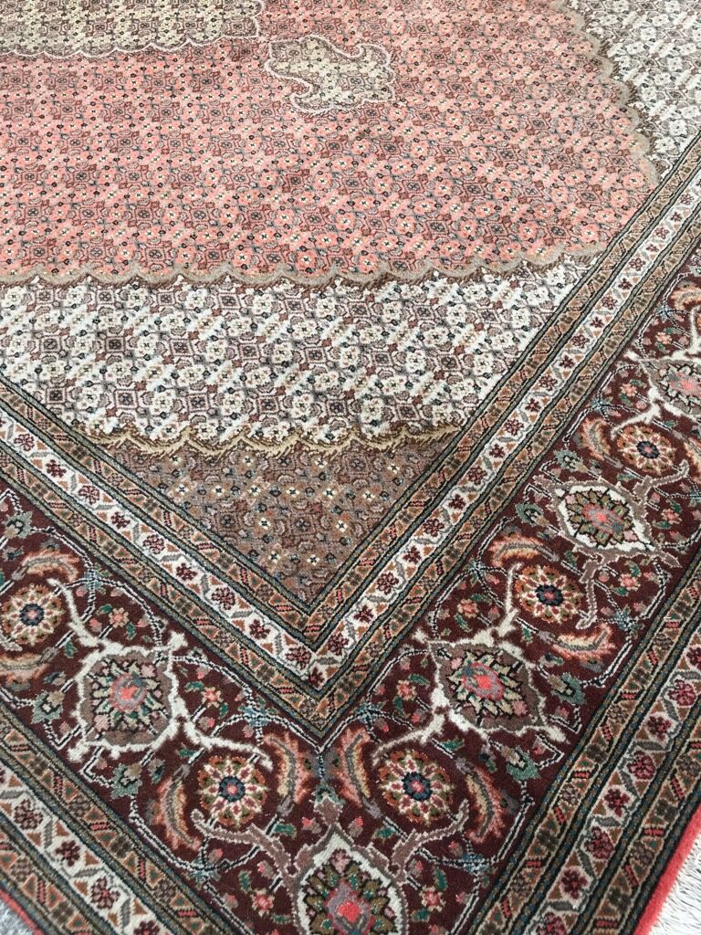 Tabriz Persian rug 206x295 cm