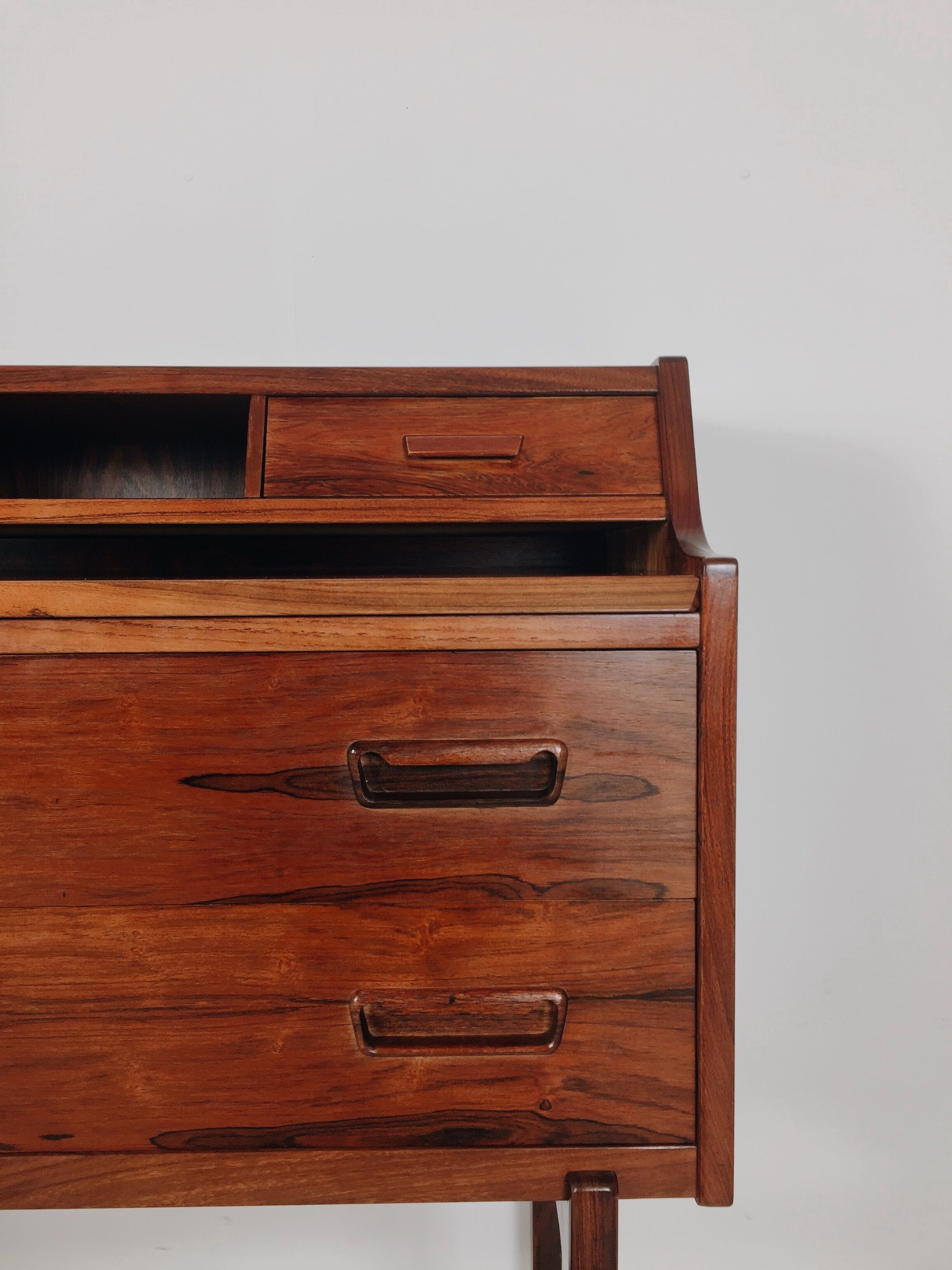 Danish palisander desk by Arne Wahl Iversen for Vinde Møbelfabrik