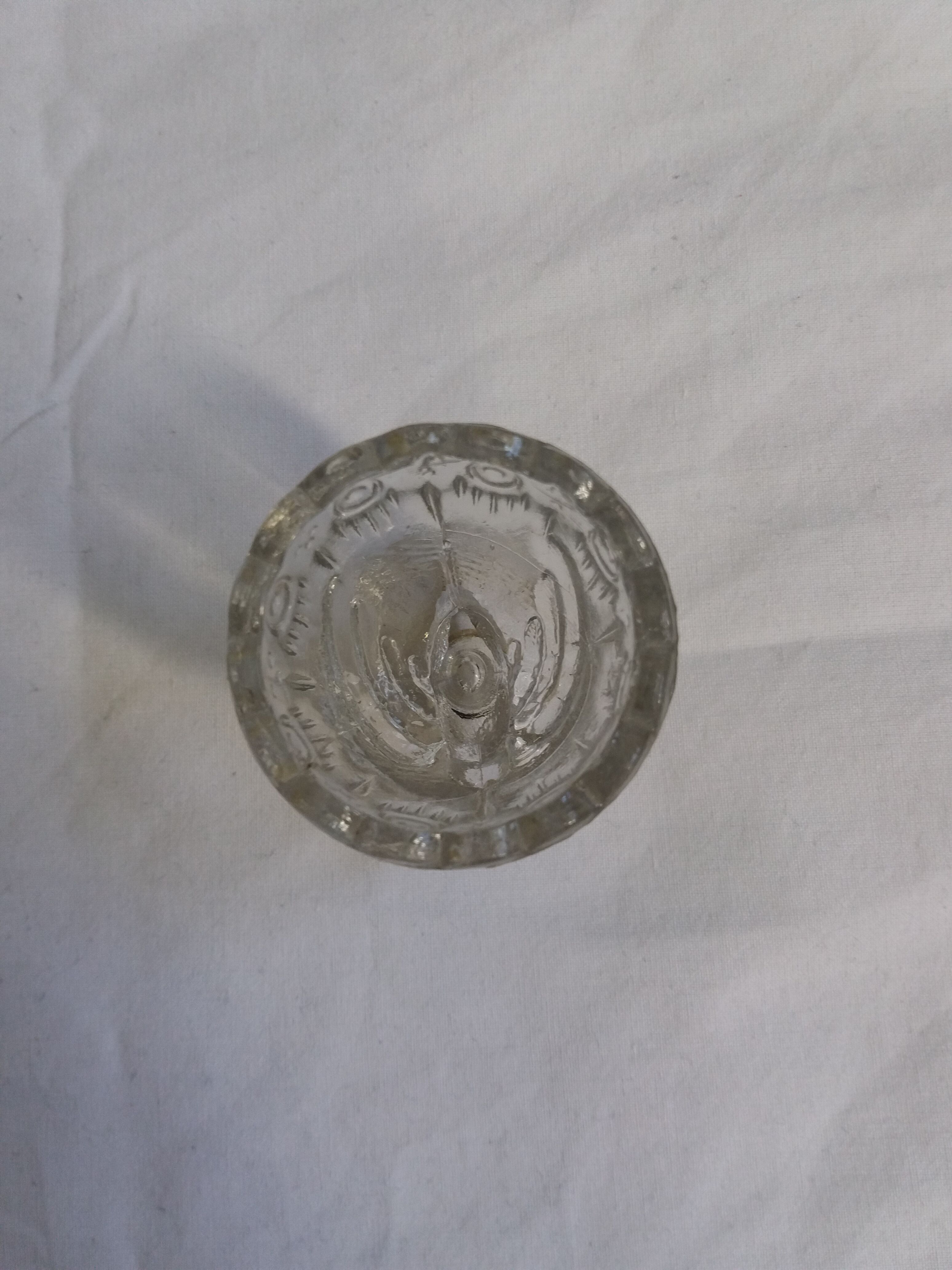 Molded glass egg cup with pigeon bird