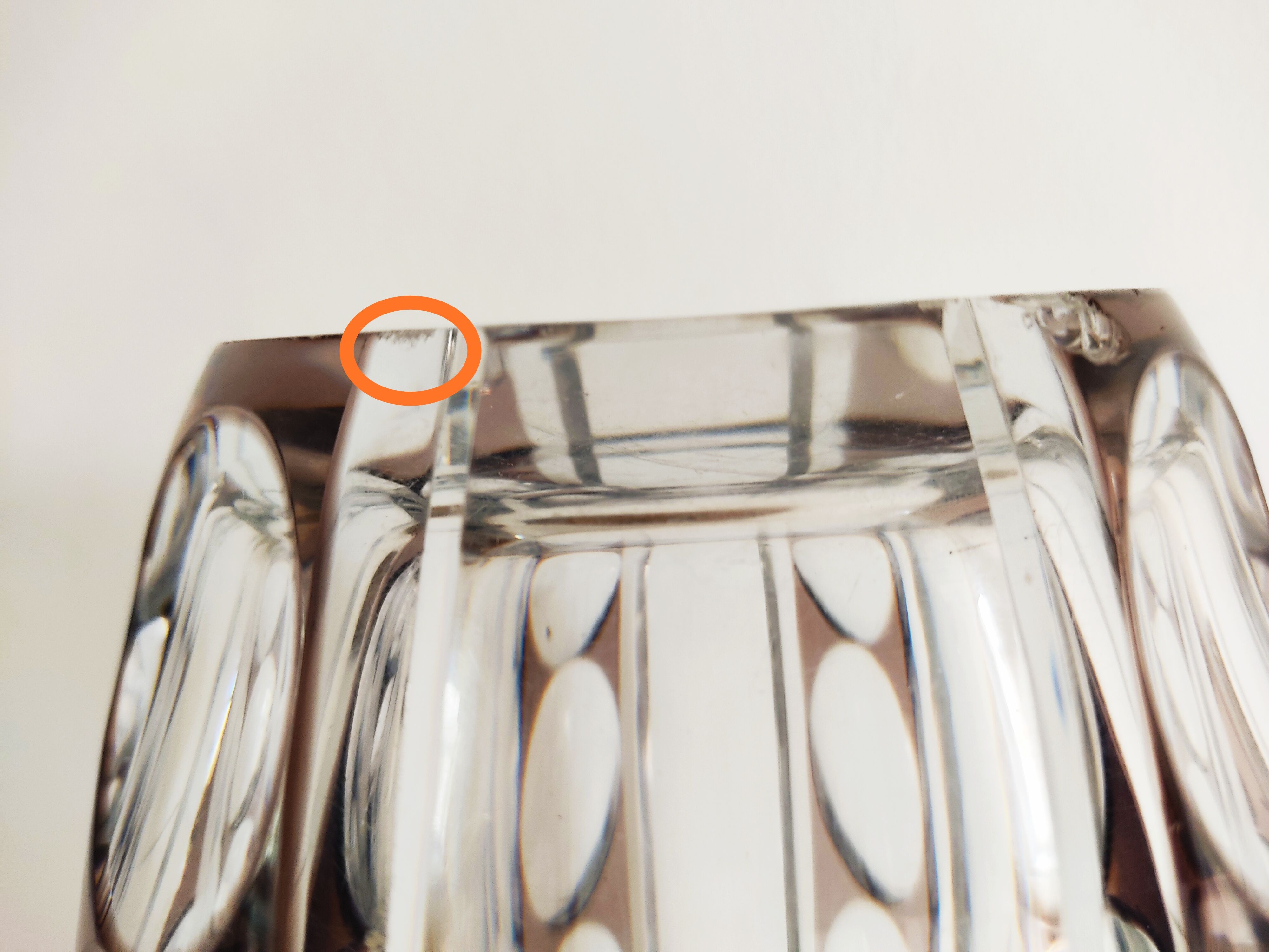 Large crystal vase cut in Val Saint Lambert lozenges