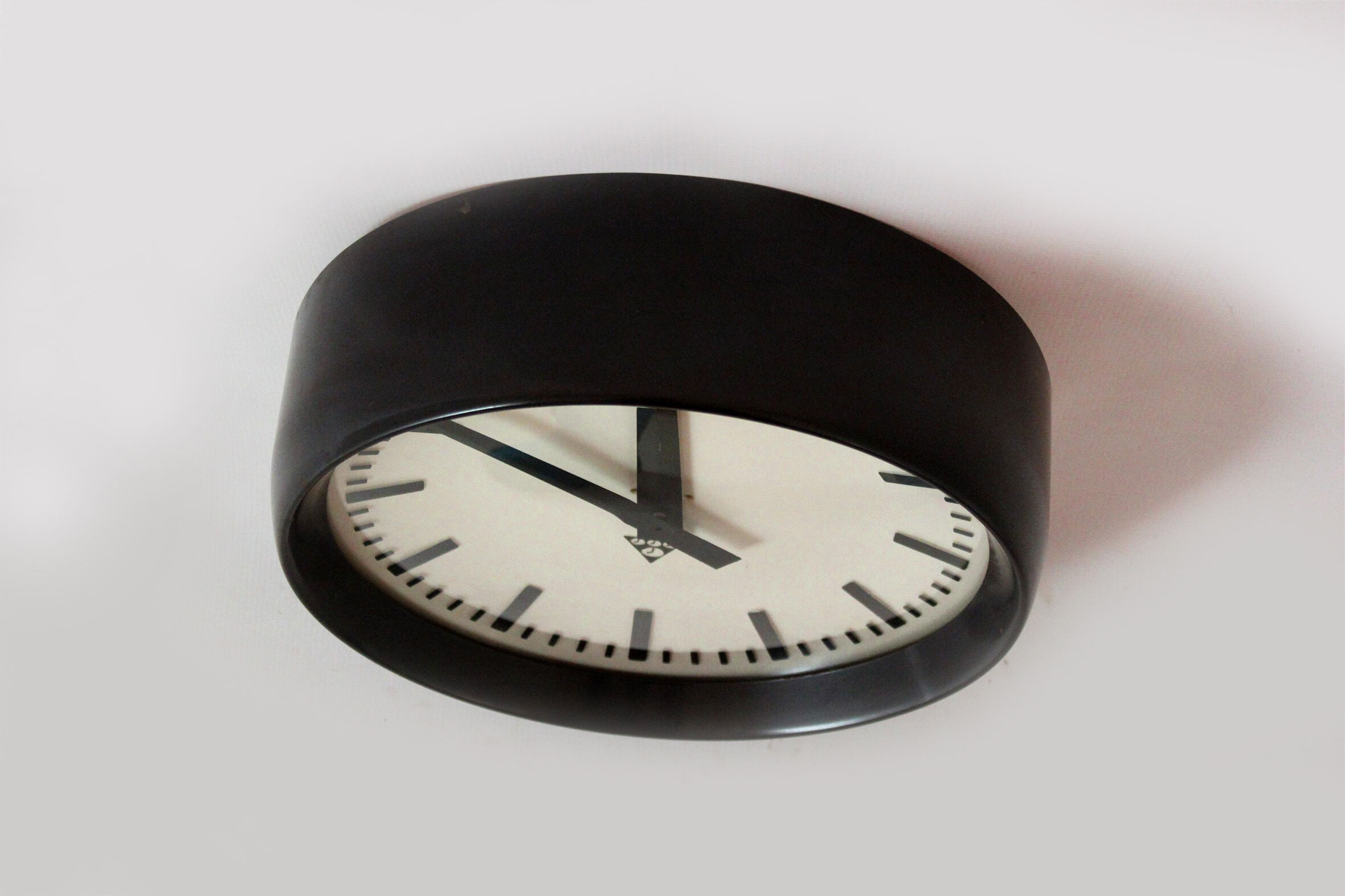 Railway clock from Pragotron, 1950