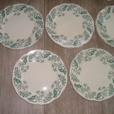 Longchamp's fee-making table service, 18-piece Lilas 1900 model