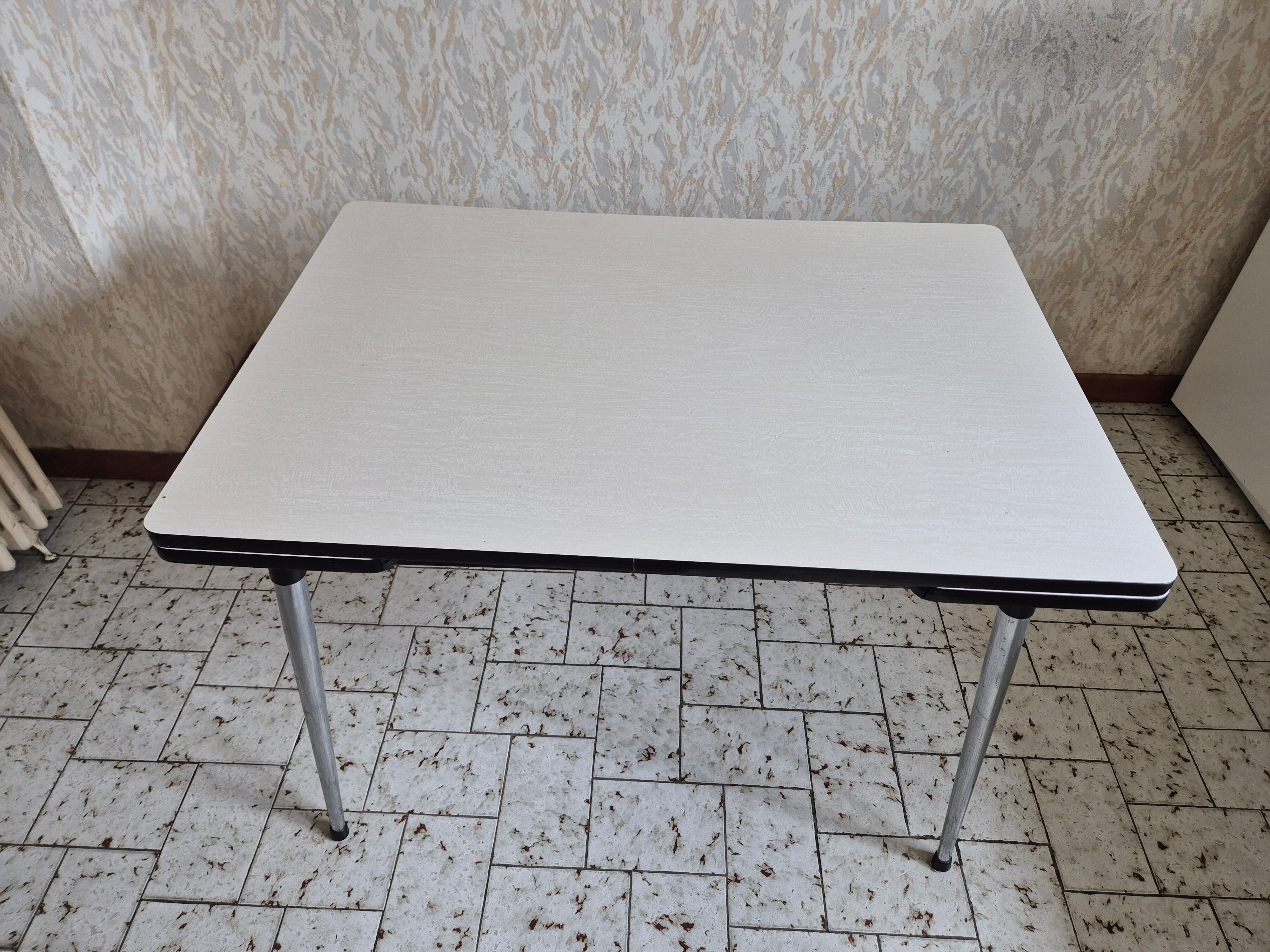 Table extensible en formica et chrome, 1950-60
