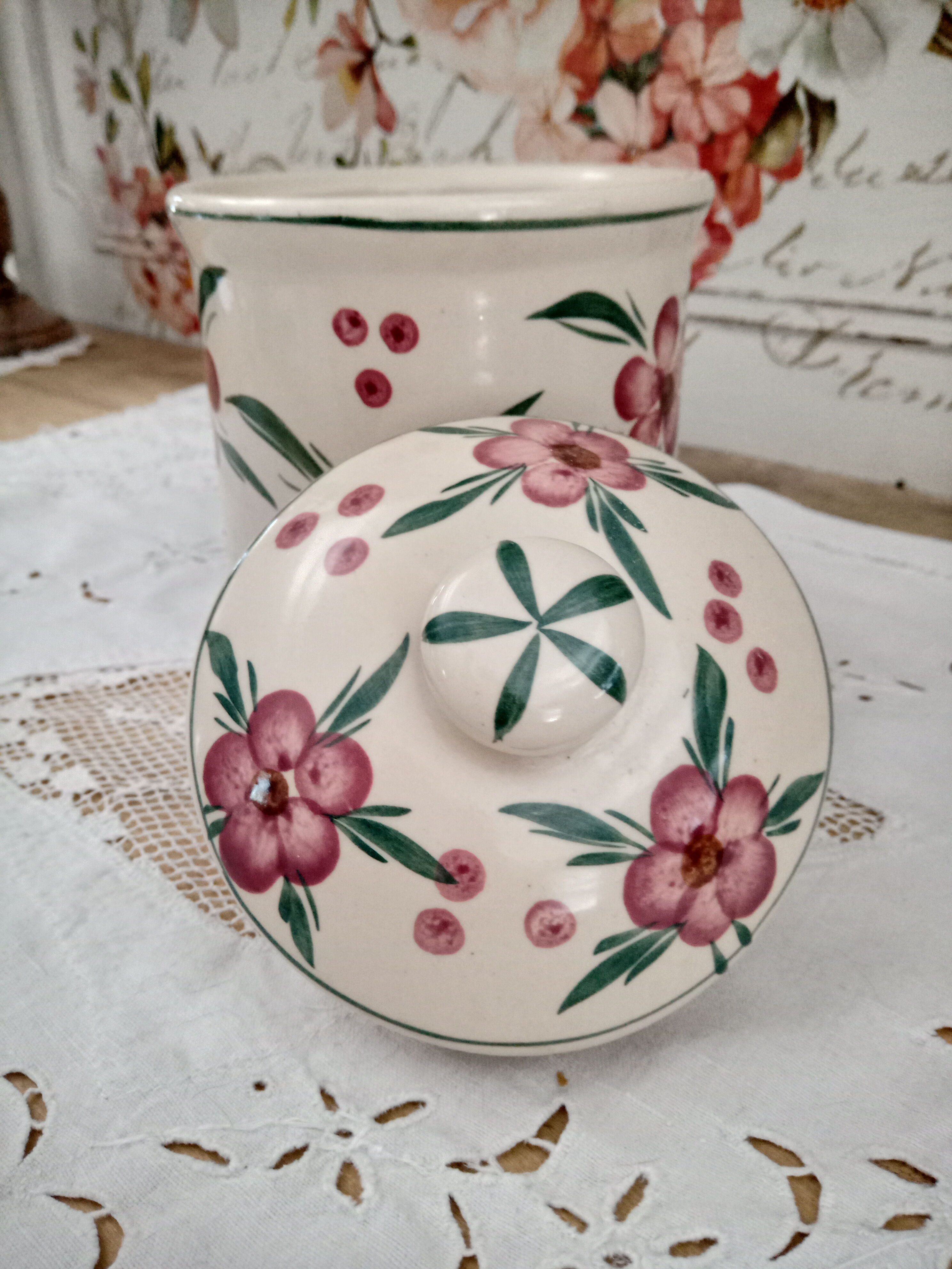 Vintage beige ceramic lid jar decorating pink flowers