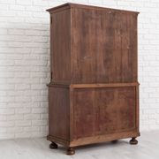 Bar cabinet by Muebles Casas