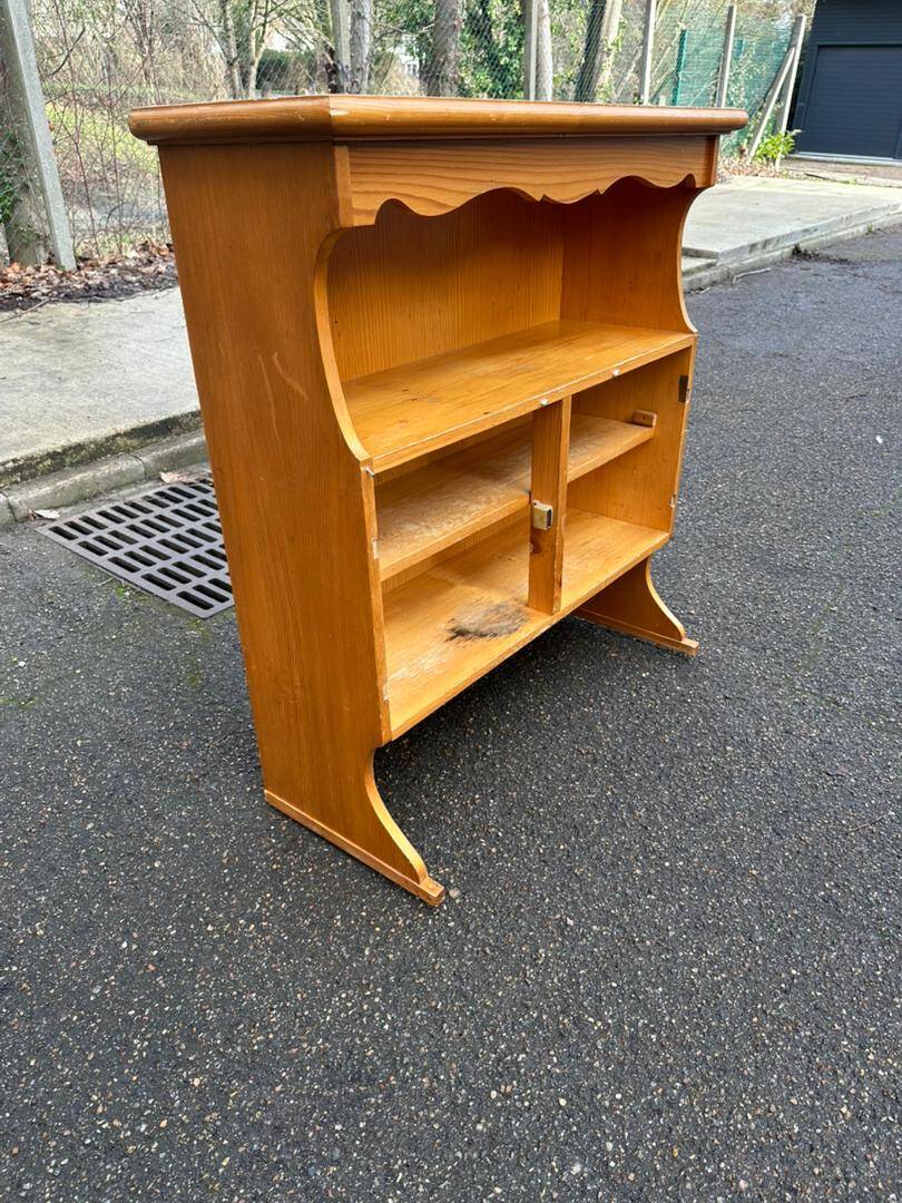 Vintage Scandinavian shelf from the 1980s.