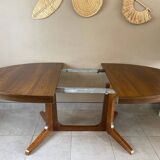 Vintage oval Baumann table