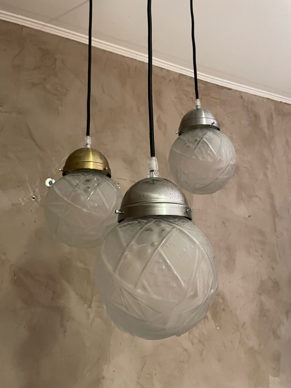 Art deco pendant lamps