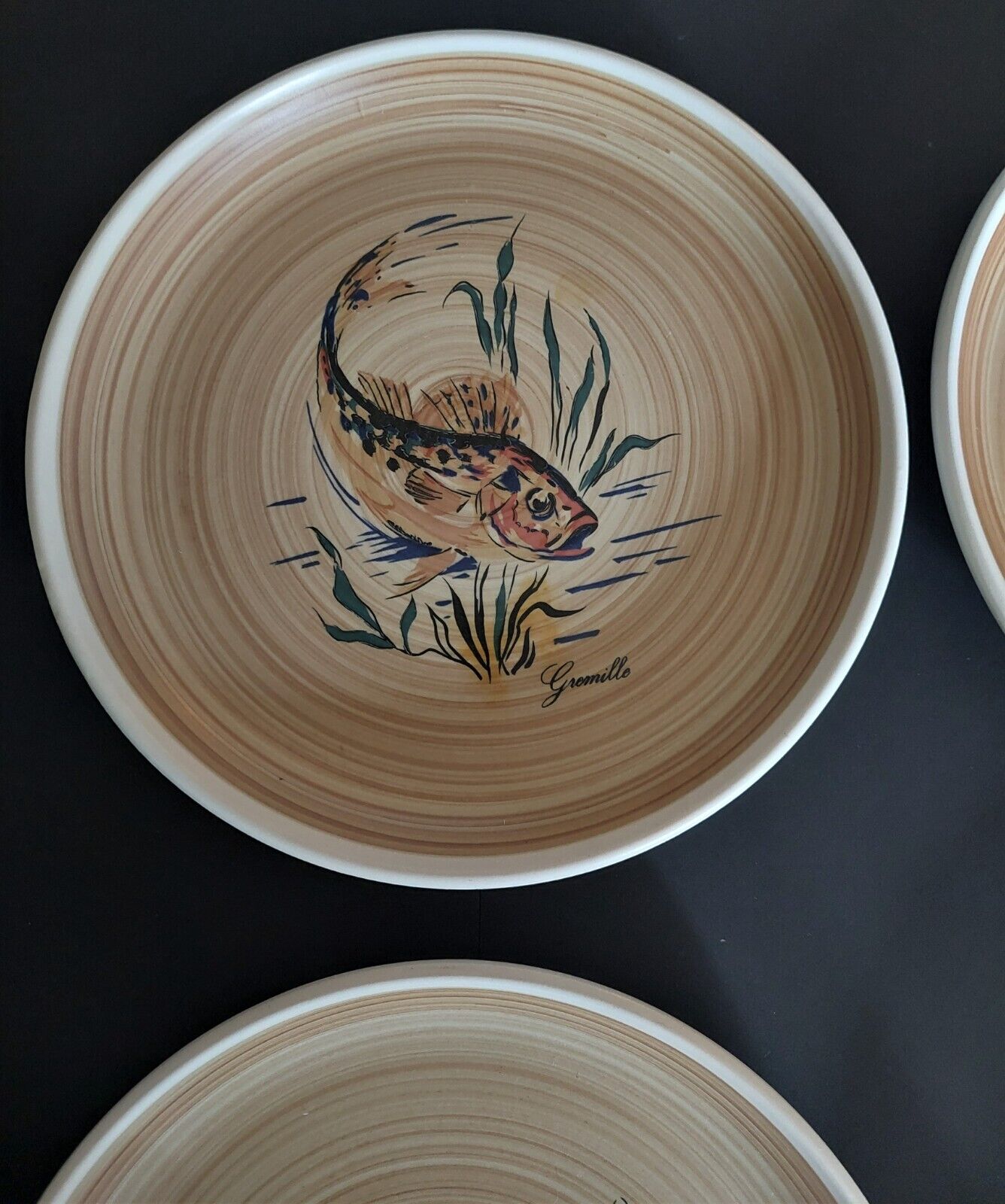 Fish plates series of six sandstones Sarreguemines model Granville