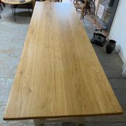 Farm table