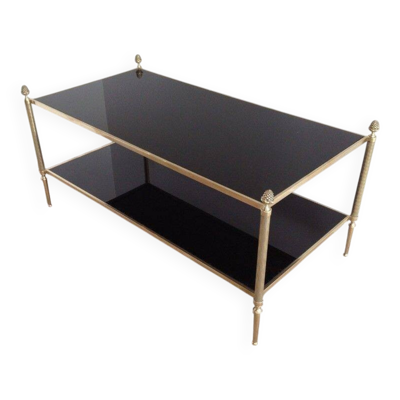 Table basse de style néoclassique en bronze et laiton à double plateaux de verres laqués noirs de la Maison Baguès