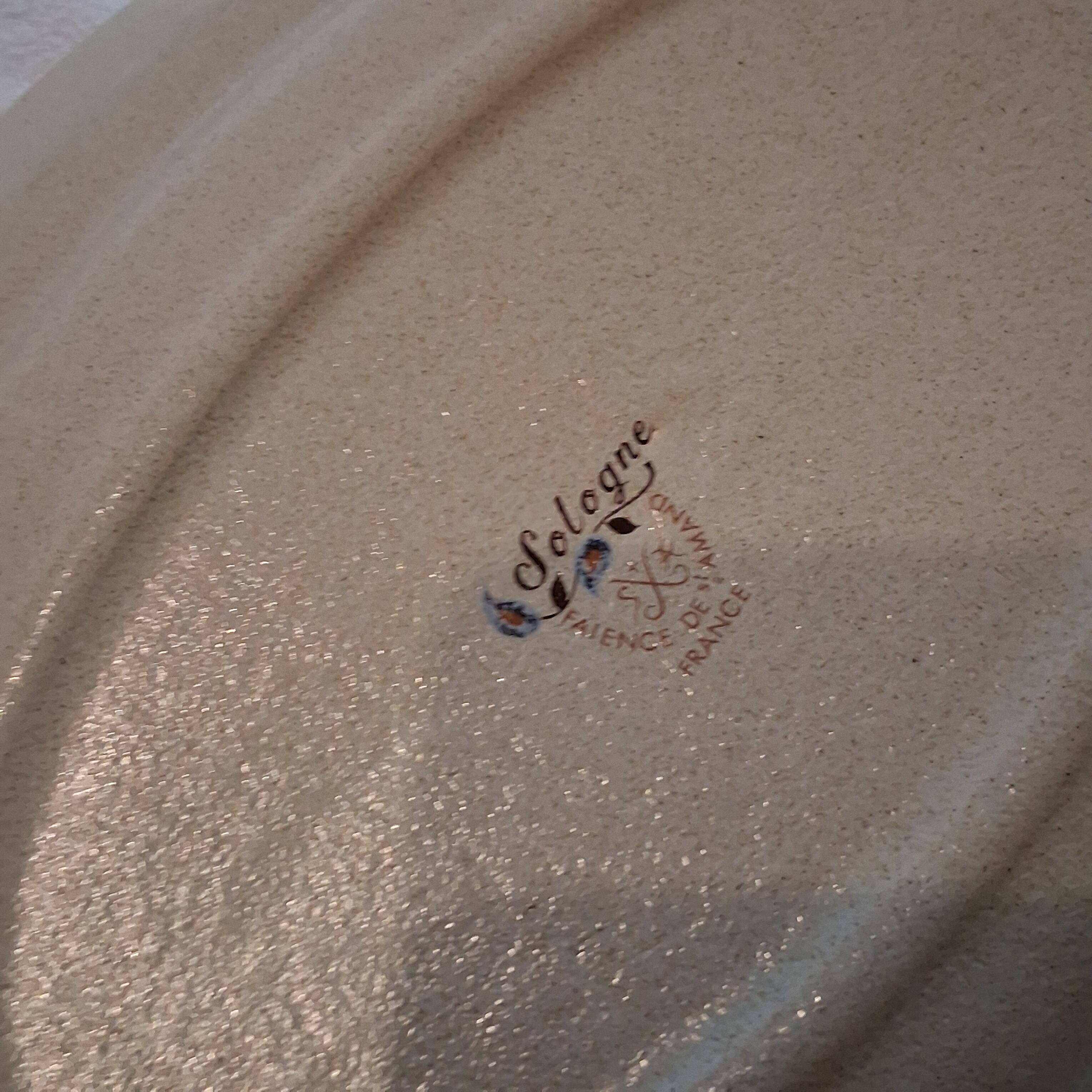 Serving dish from St Amand model "Sologne" in good condition.