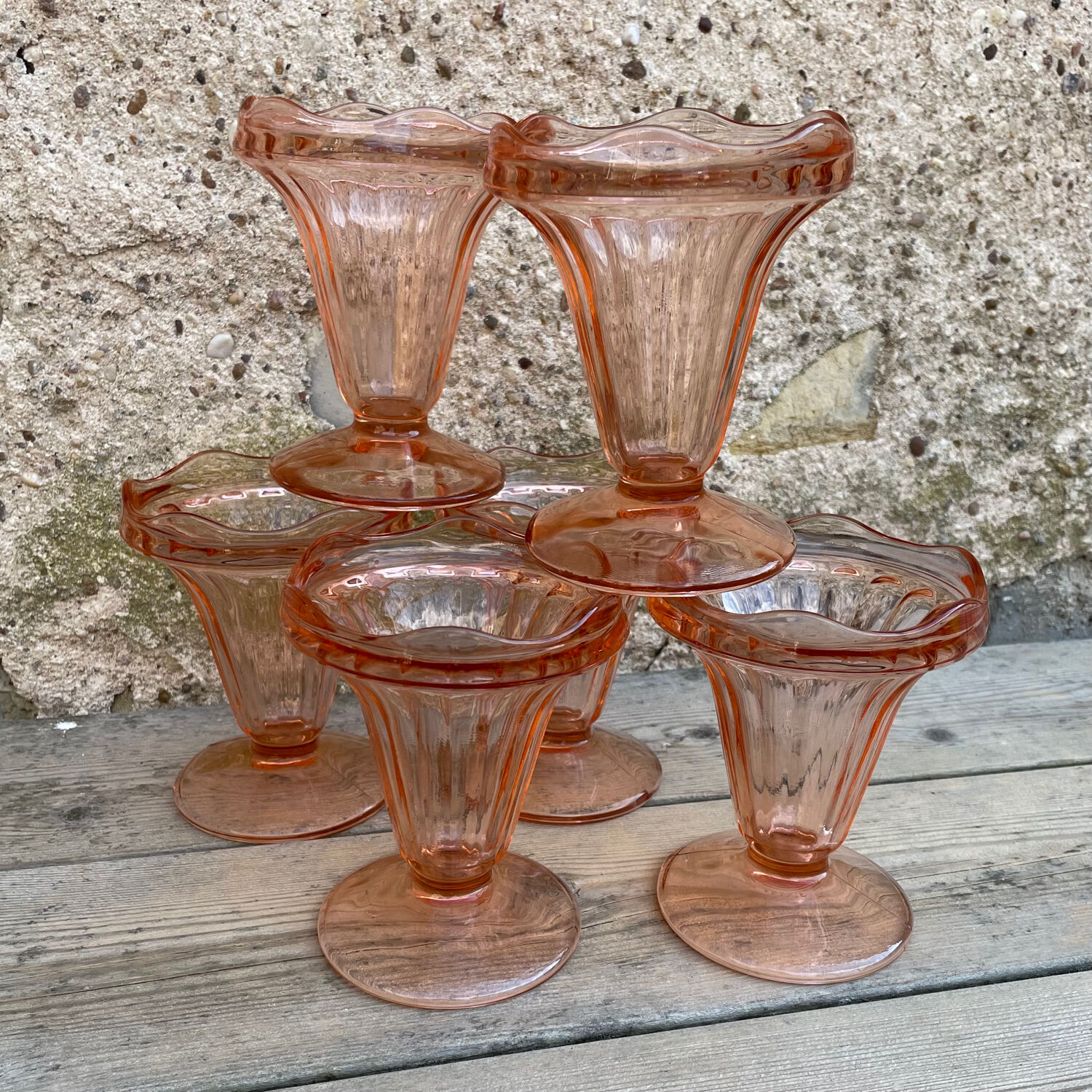 Rosaline ice cream, dessert or fruit cups from Luminarc