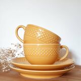 Duo of grain of rice cups and saucers
